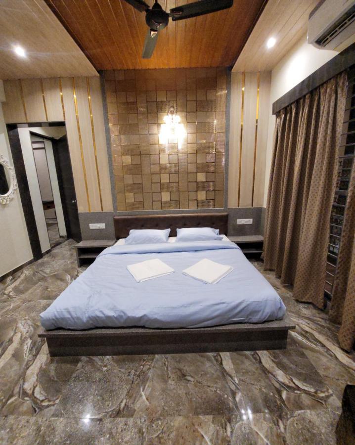 Mount Resorts Lonavala 5 Bhk Luxurious Villa With Private Pool And Full Size Cricket Football Turf Εξωτερικό φωτογραφία