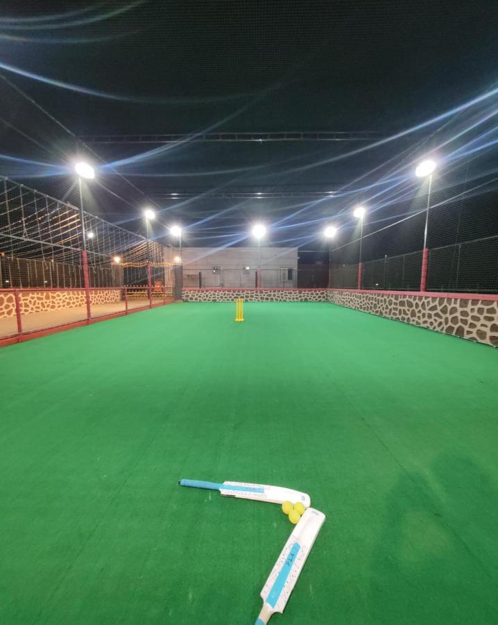 Mount Resorts Lonavala 5 Bhk Luxurious Villa With Private Pool And Full Size Cricket Football Turf Εξωτερικό φωτογραφία